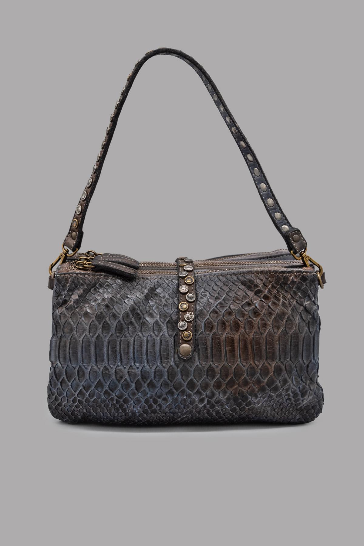 Kaylu Regin Python Avion